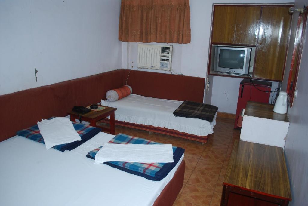 Charans Guest House Лакхнау Номер фото
